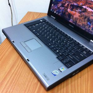 โน๊ตบุ๊ค toshiba มือสอง